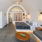 Eteoro Suites