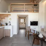 Frescoes Luxury Suites By Kb Hospitality