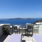 Avant Garde Firostefani
