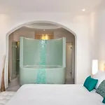 Allure Suites