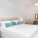 Allure Suites