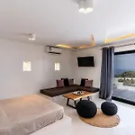 Abrazo Villas