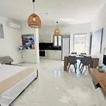 Santana Apartments
