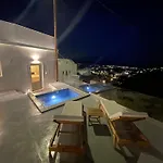 Solo Sole Suites Santorini