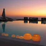 Wonderful Santorini Villa 5 En-Suite Bedrooms Villa Elysium Heated Pool Caldera Views Akrotiri