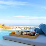 Maeva Suites Santorini