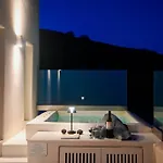 Maeva Suites Santorini