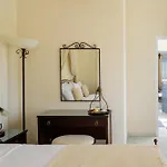 Ikio Concept Santorini