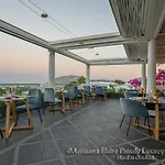 Theoxenia Caldera Hotel