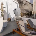 Aperto Suites - Adults Only
