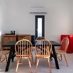 La Maltese Residence