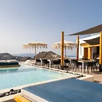 Amaze Suites