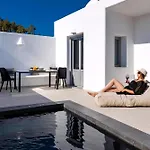 Flv Superior Villa With Private Heated Pool 2 Bedrooms Santorini