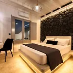 Thrilling Santorini Villa Villa Gauche 2 Bedrooms Furnished Sun Terrace With Private Heated Pool Perissa