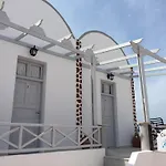 Christos Apartments Oia