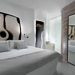 Tholos Resort