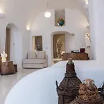 The Globe Suites Villa