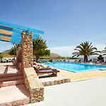 Zorbas Hotel Santorini