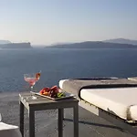 Akrotiri Cove
