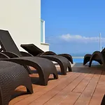 Anemomilos Suites
