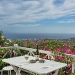 White Cave Private Villa