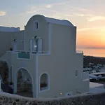 Kiklamino Sunset Studios