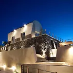Melidonia Suites