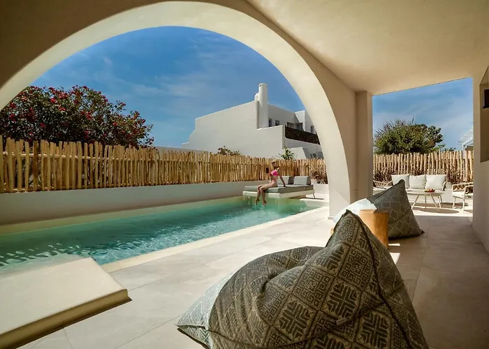 Opalia Suites