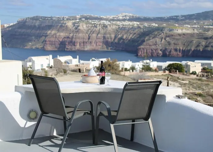 Villa Solasta #2 With Jacuzzi In Santorini
