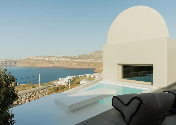 Black Diamond Suites (Adults Only)
