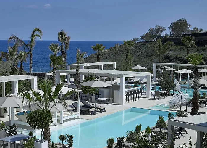Aurora Luxury Suites