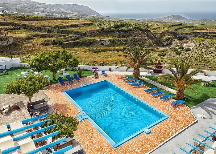 Zorbas Hotel Santorini