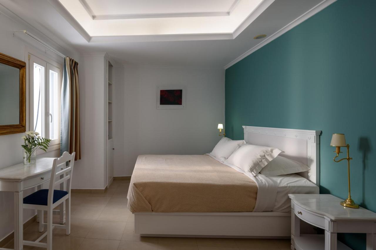 Renos Hotel