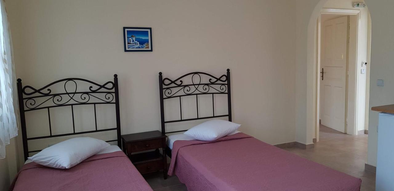 Villa Irini Studios Aparthotel 2*