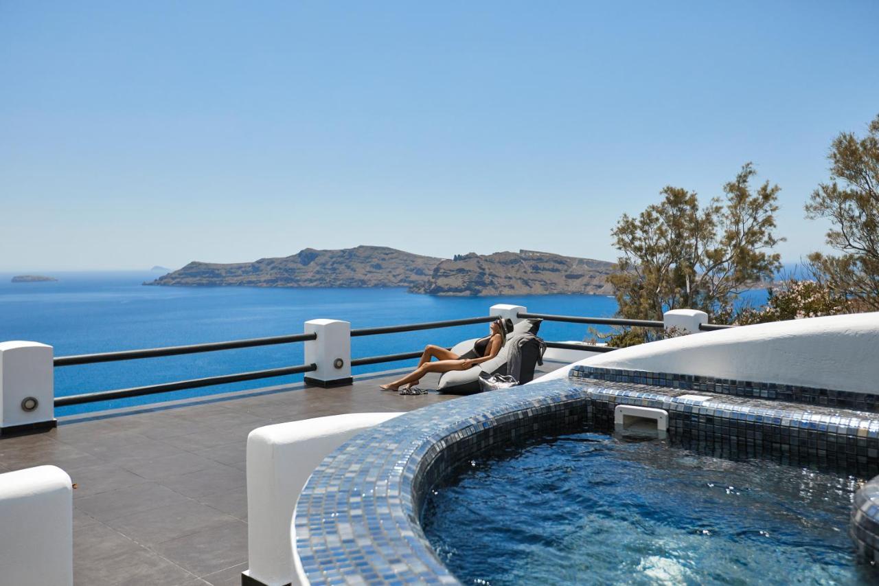 Hotel Oia Suites 3*
