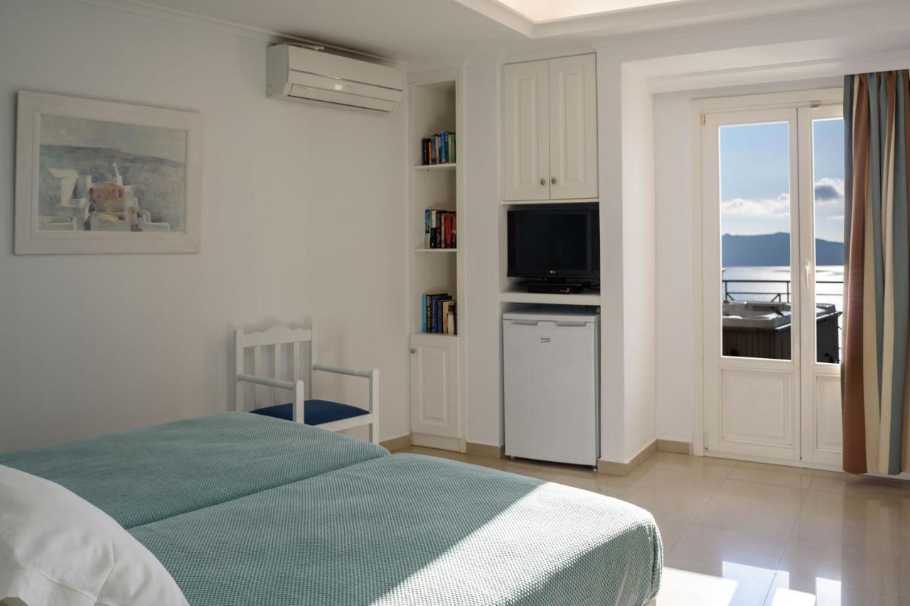 Renos Hotel 4*