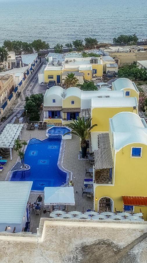 Eleftheria 3* Perivolos (Santorini)