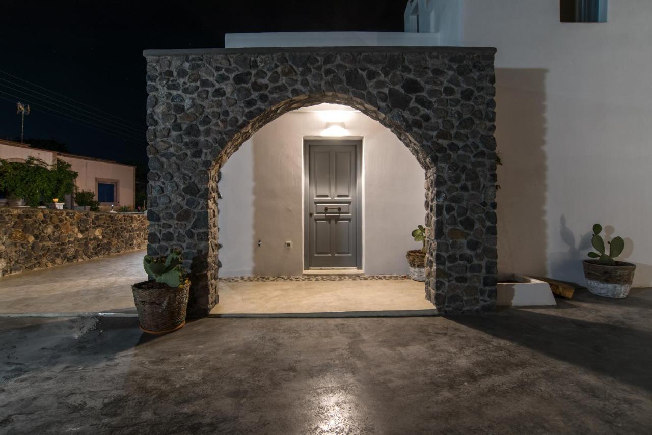 Villa Lagadi By K&k Messaria (Santorini)