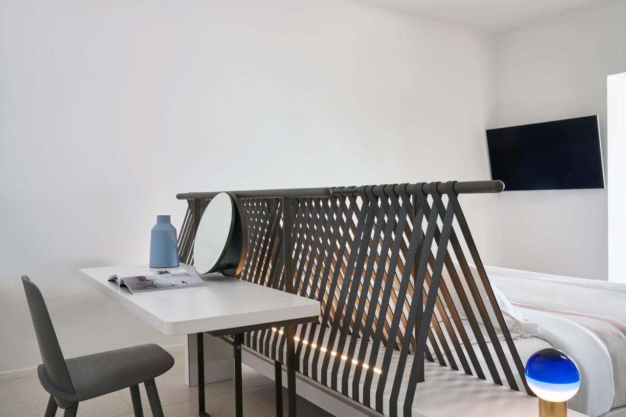 Alti Santorini - Caldera View (adults Only)