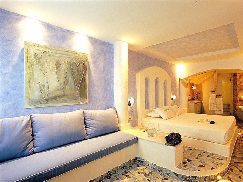 Astarte Hotel 5*