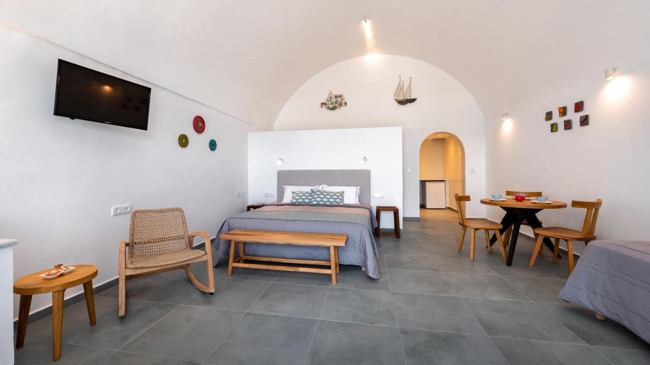 Sigalas Kamari (Santorini)