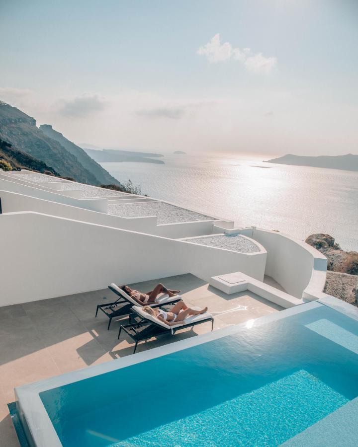 Cavo Tagoo Santorini Hotel
