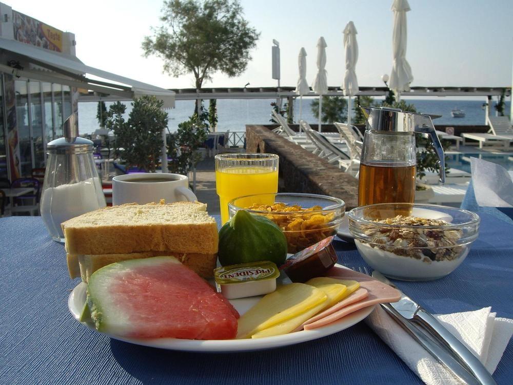 Poseidon Hotel 2*