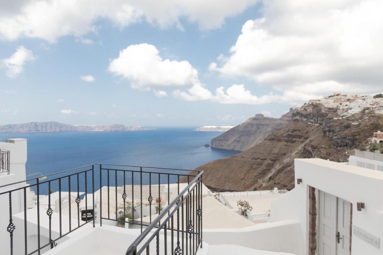 Doukas Caldera * Fira (Santorini)