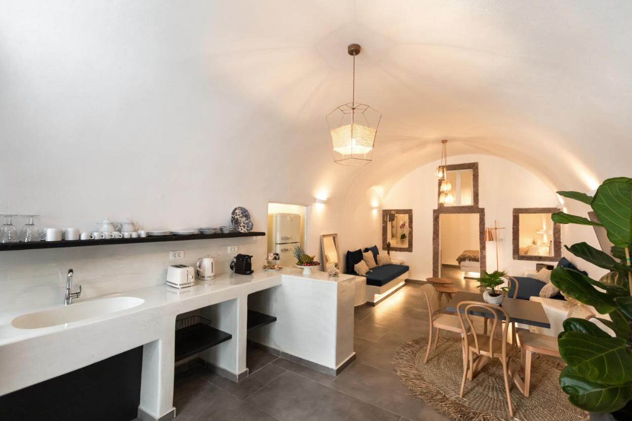 Doukas Caldera Villa Fira (Santorini)