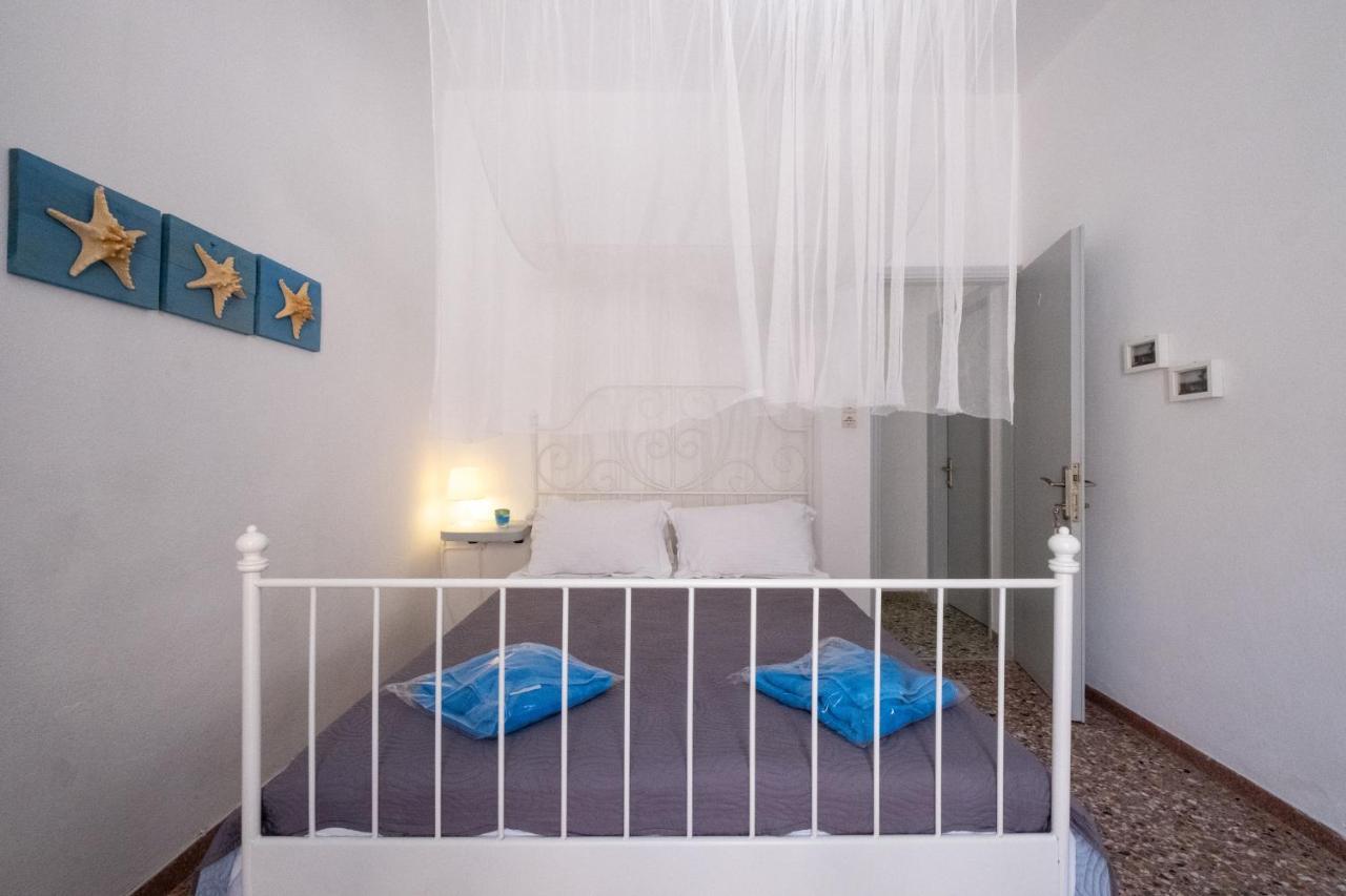 Bed & Breakfast Sagma Beach Rooms Perissa (Santorini)