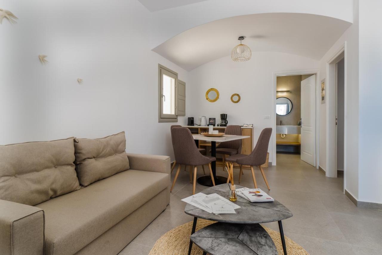 Aparthotel Symphony Santorini Pyrgos Kallistis