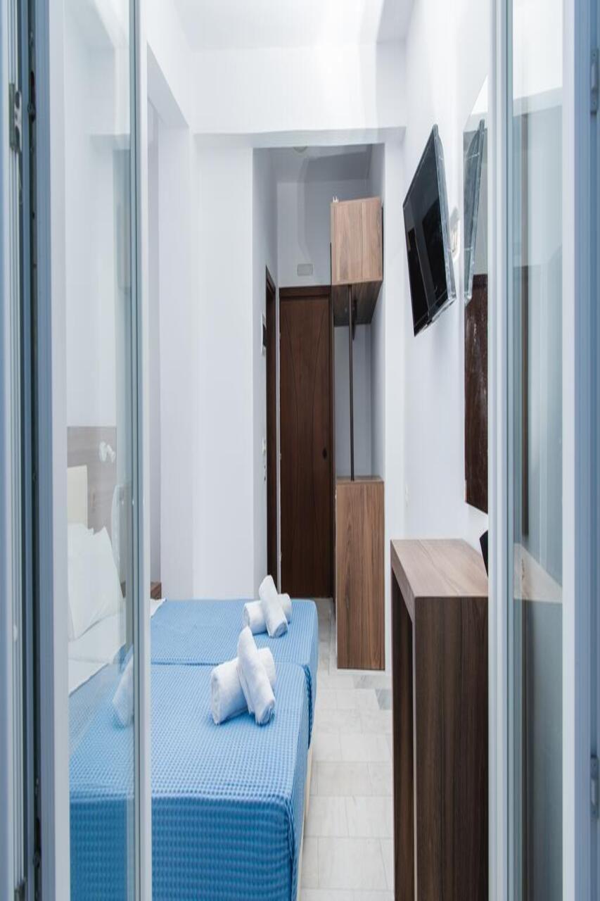 Santorini Hotel