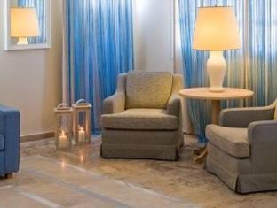 Anemos Lounge 4*