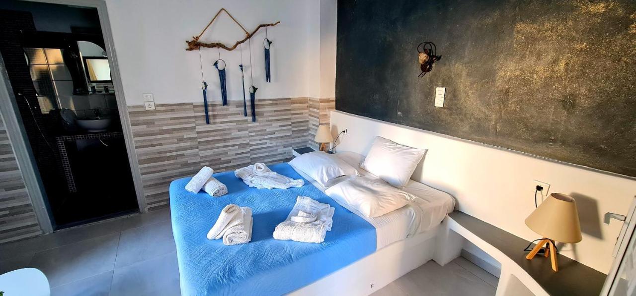 Anto Aparthotel Fira (Santorini)